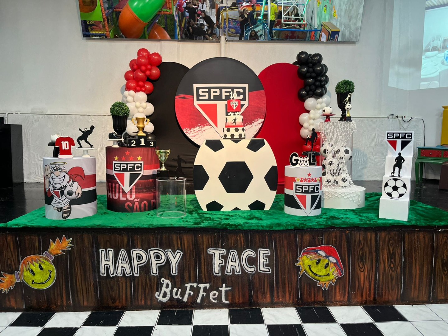 Foto 1 - HAPPY FACE BUFFET - VILA MASCOTE